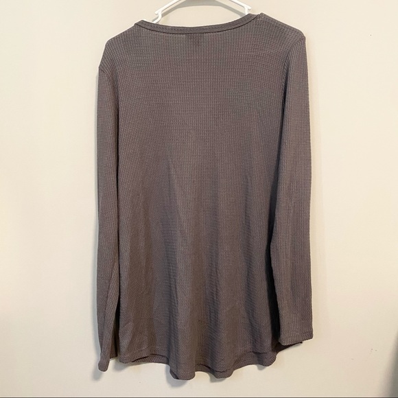 TORRID NWOT Skull Waffle Knit Snap Neck Henley 2 - Picture 7 of 8